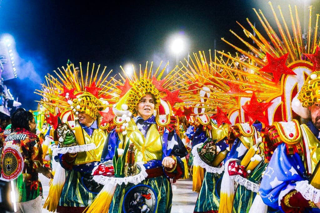 Carnaval de Vit&oacute;ria ter&aacute; transmiss&atilde;o da TV Sim/SBT. Foto: Reprodu&ccedil;&atilde;o/Instagram
Veja como comprar a fantasias
Servi&ccedil;o