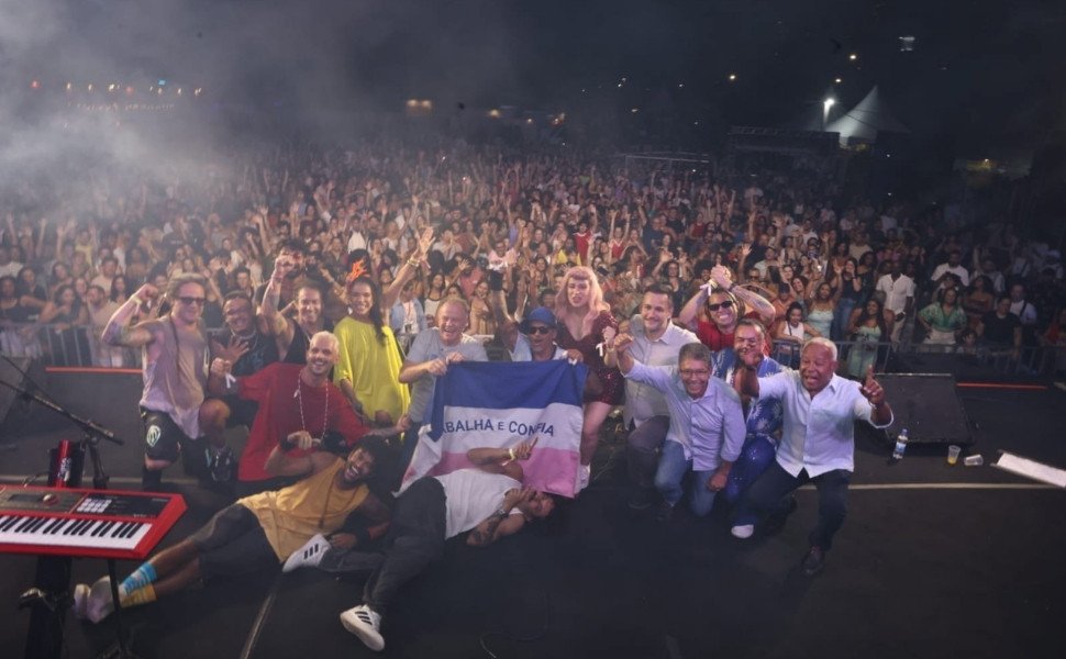 Foto:
                H&eacute;lio Filho/Secom-ES
              
            
          
        
  

  

  


			
        M&uacute;sica, encontros, homenagens e emo&ccedil;&atilde;o marcaram as tr&ecirc;s noites que deram in&iacute;cio &agrave; te
