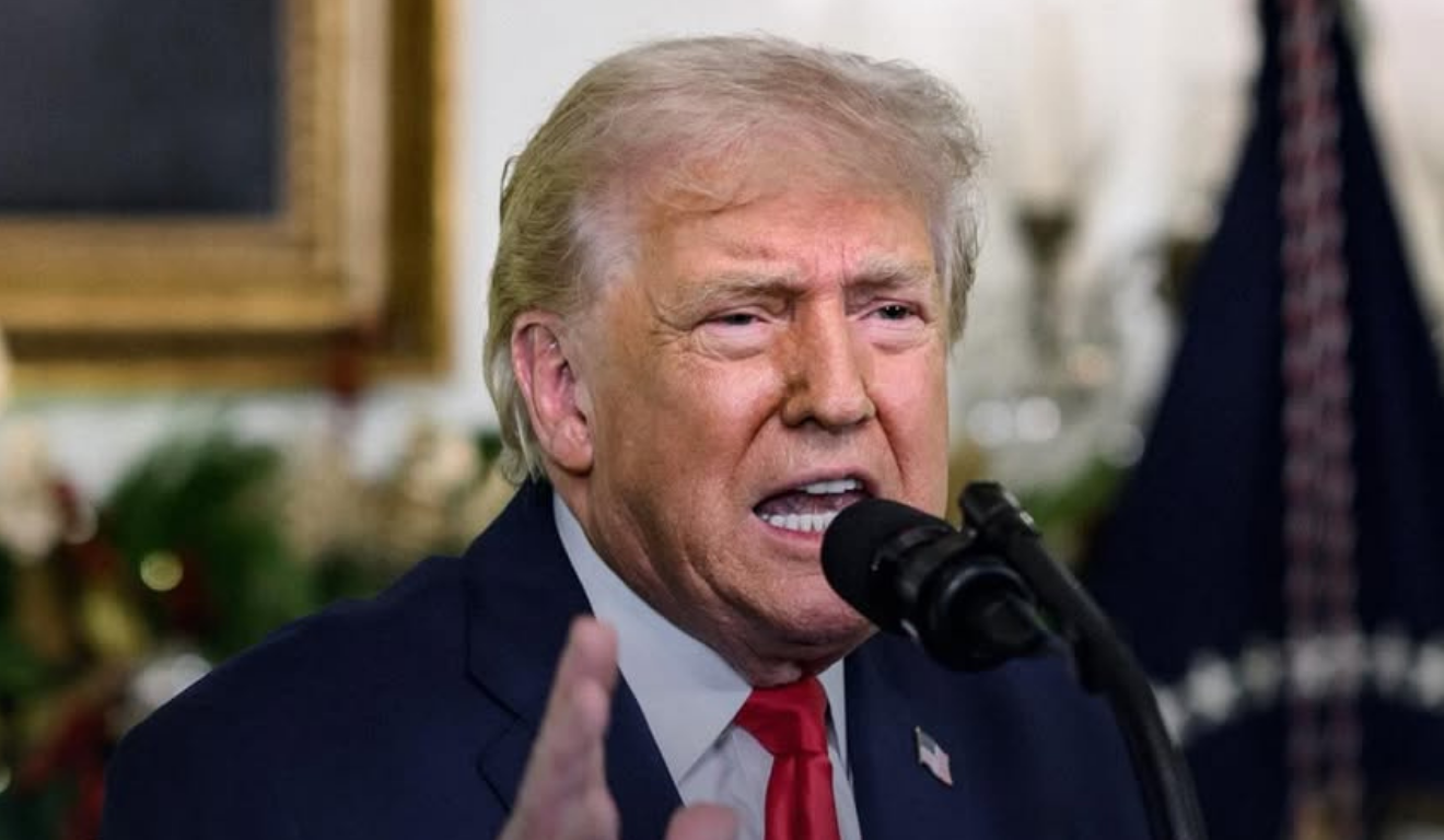 O pacote inclui helic&oacute;pteros de ataque Apache diversos ve&iacute;culos t&aacute;ticos leves (Foto: Reprodu&ccedil;&atilde;o/Instagram/@realdonaldtrump)