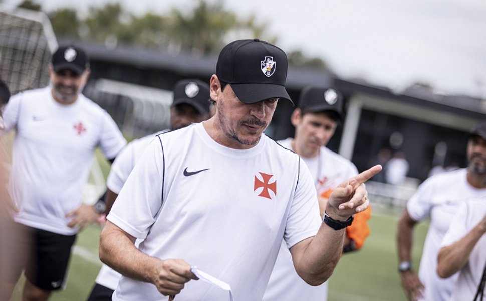 Foto:
                Dikran Sahagian/Vasco
              
            
          
        
  

  

  


			
        O Campeonato Carioca ter&aacute; mais um duelo importante nesta segunda-feira (02), quando