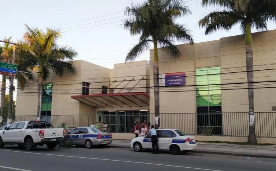 Foto:
                Reprodu&ccedil;&atilde;o
              
            
          
        
  

  

  


			
        Um menino de oito anos morreu ap&oacute;s escorregar e se cortar em um vaso sanit&aacute;rio dentro do banhe
