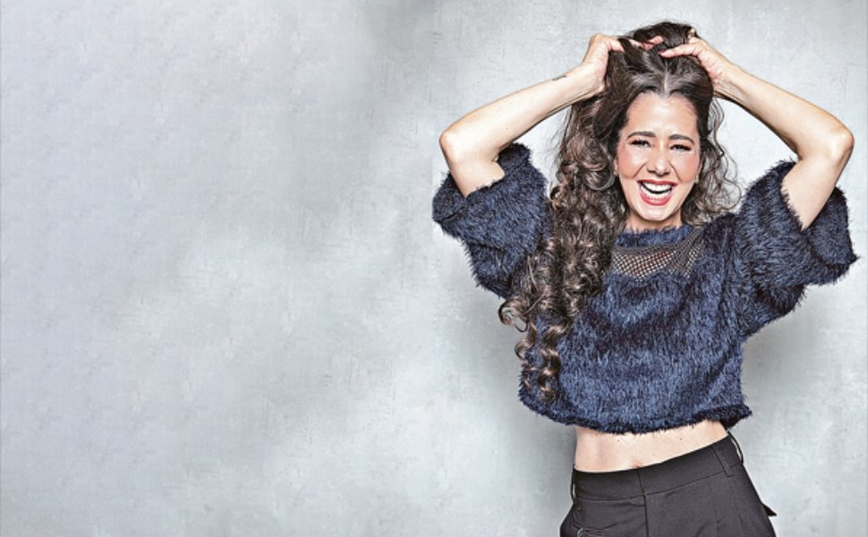 Atriz e sua rela&ccedil;&atilde;o com o sobrenatural: &ldquo;Tenho costume de consultar os or&aacute;culos&rdquo;