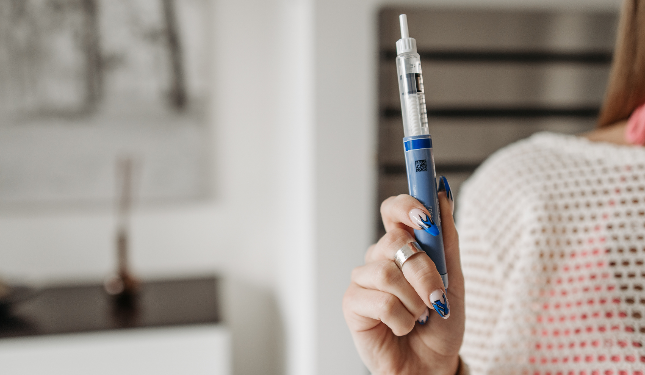 Procon-ES alerta para venda ilegal de canetas emagrecedoras