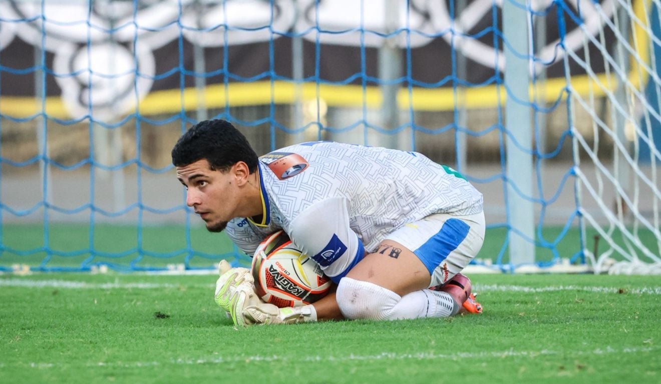 Goleiro Bart&ocirc; segura 0 a 0 e Rio Branco perde chance de encostar nos l&iacute;deres