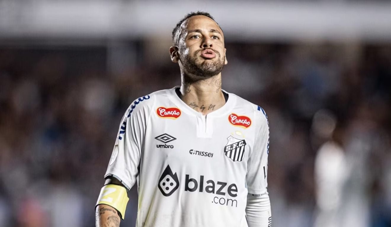 Organizada de rival do Santos cobra jogadores: &ldquo;Se for pra tirar o Neymar da Copa, tira&rdquo;