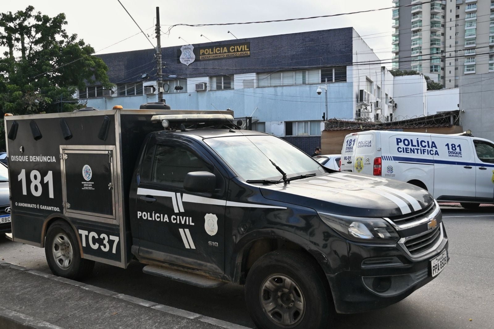 Um morto e dois feridos a tiros em noite de viol&ecirc;ncia em bairro de Cariacica