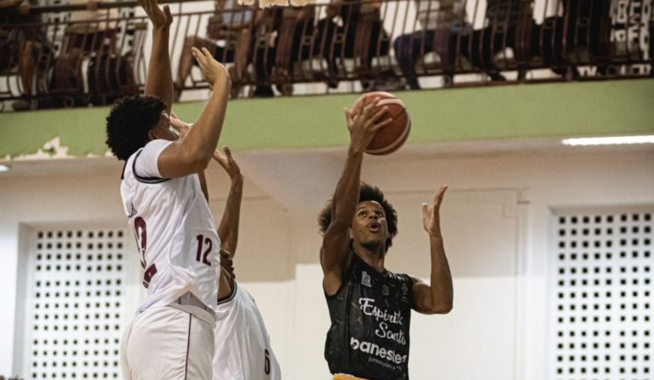 IVV/Cetaf perde para o Fluminense na estreia dos dois times na Liga Ouro