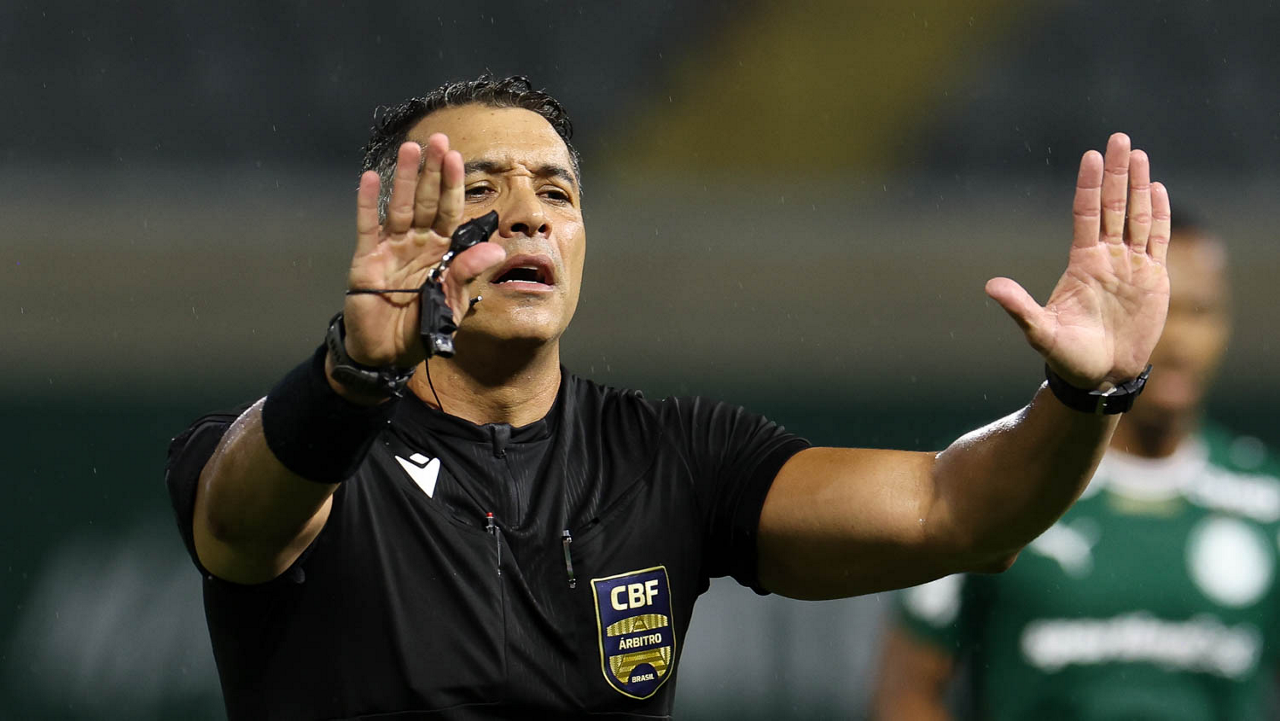 Palmeiras x Fluminense pode ser anulado por erro de arbitragem? Entenda a confus&atilde;o