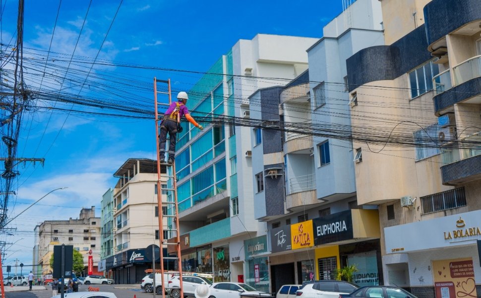 Foto:
                Divulga&ccedil;&atilde;o/Prefeitura de Linhares
              
            
          
        
  

  

  


			Em dois dias de for&ccedil;a-tarefa, a Prefeitura de Linhares, no Norte do Esp&iacute;rito San