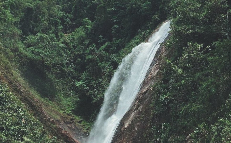 Foto:
                Cl&oacute;vis Rangel
              
            
          
        
  

  

  


			Direto da Cachoeira de Matilde, em Alfredo Chaves, o coordenador da Defesa Civil do munic&iacute;pio, Gabri