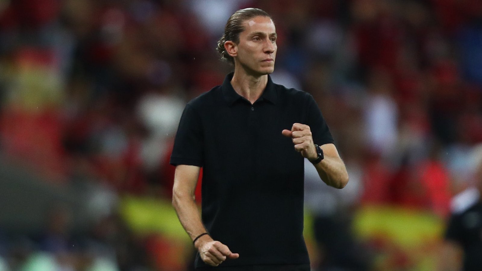 Por que Filipe Lu&iacute;s foi demitido? Entenda crise no Flamengo