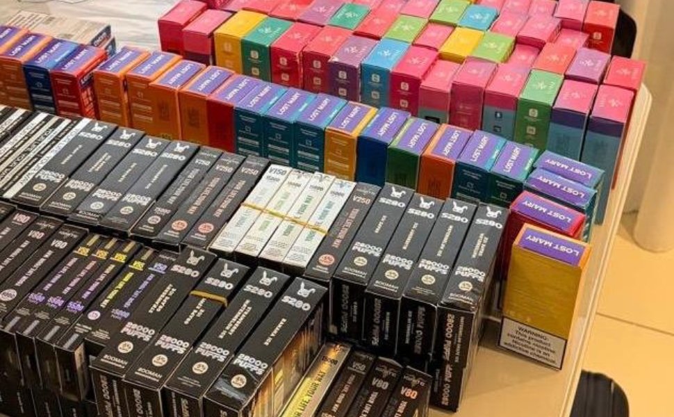 Foto:
                Divulga&ccedil;&atilde;o/PF
              
            
          
        
  

  

  


			
        Um suspeito foi preso em flagrante, na manh&atilde; desta ter&ccedil;a-feira (03), em uma opera&ccedil;&atilde;o da Pol