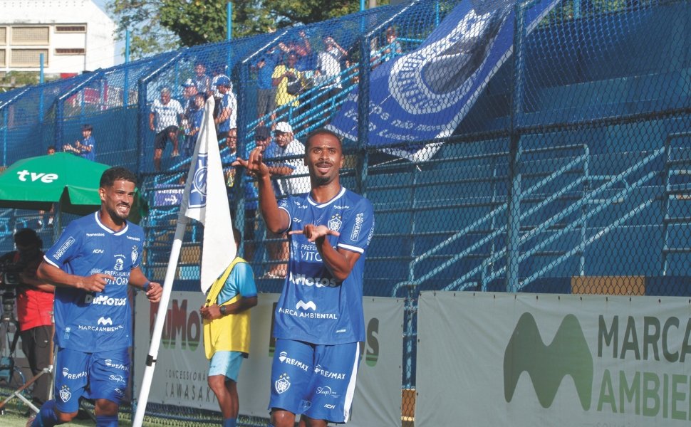 Foto:
                Leone Iglesias/at
              
            
          
        
  

  

  


			O Vit&oacute;ria garantiu no &uacute;ltimo domingo a classifica&ccedil;&atilde;o para a Copa do Brasil de 2027 e se tornou o
