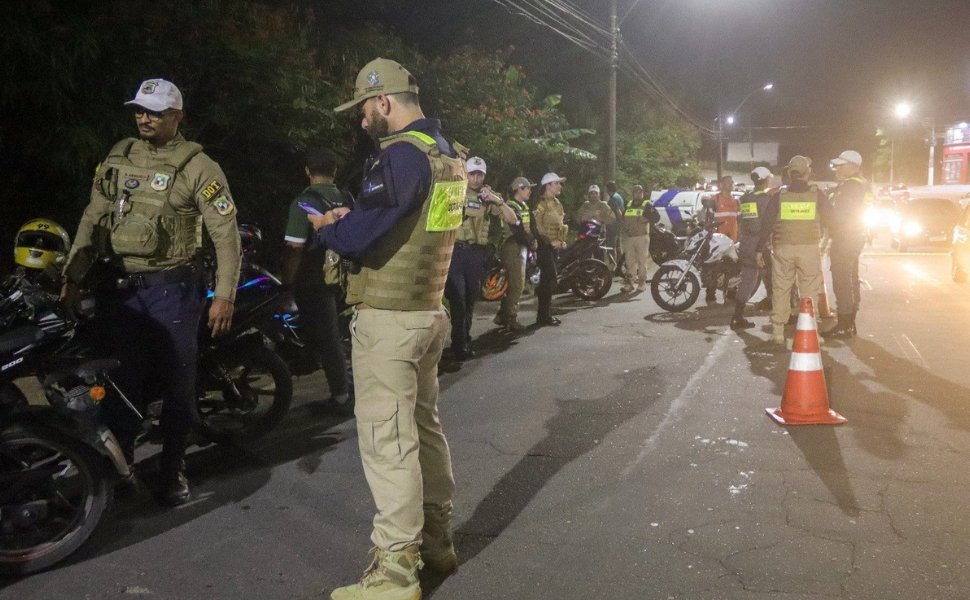 Foto:
                Divulga&ccedil;&atilde;o/Detran-ES
              
            
          
        
  

  

  


			
        Equipes de fiscaliza&ccedil;&atilde;o do Departamento Estadual de Tr&acirc;nsito do Esp&iacute;rito Santo (Detr
