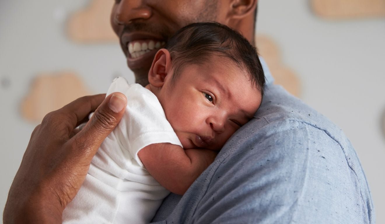 Segundo o texto aprovado, a licen&ccedil;a come&ccedil;a a valer de forma gradual.