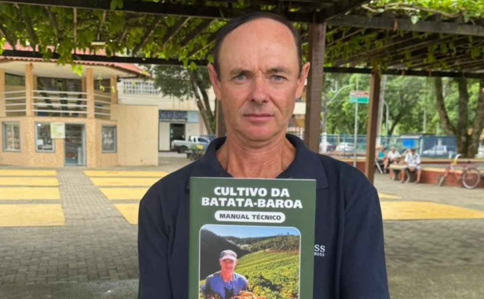 Foto:
                Cl&oacute;vis Rangel
              
            
          
        
  

  

  


			T&eacute;cnicas adequadas de preparo do solo, escolha criteriosa de variedades, manejo eficiente da irriga&ccedil;