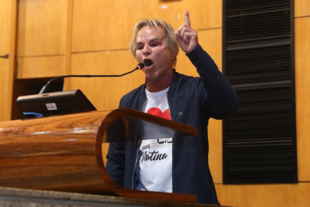 Meneguelli &eacute; confirmado no PSD e mant&eacute;m disputa embolada para Senado