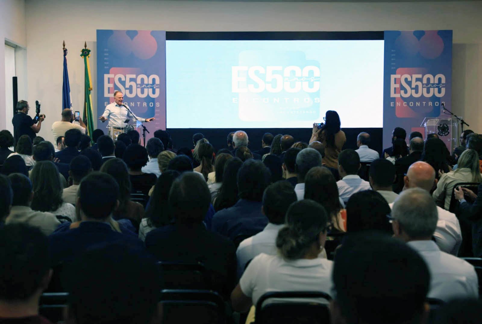 Lideran&ccedil;as apresentam avan&ccedil;os do Plano ES 500 Anos e debatem qualifica&ccedil;&atilde;o profissional para o futuro