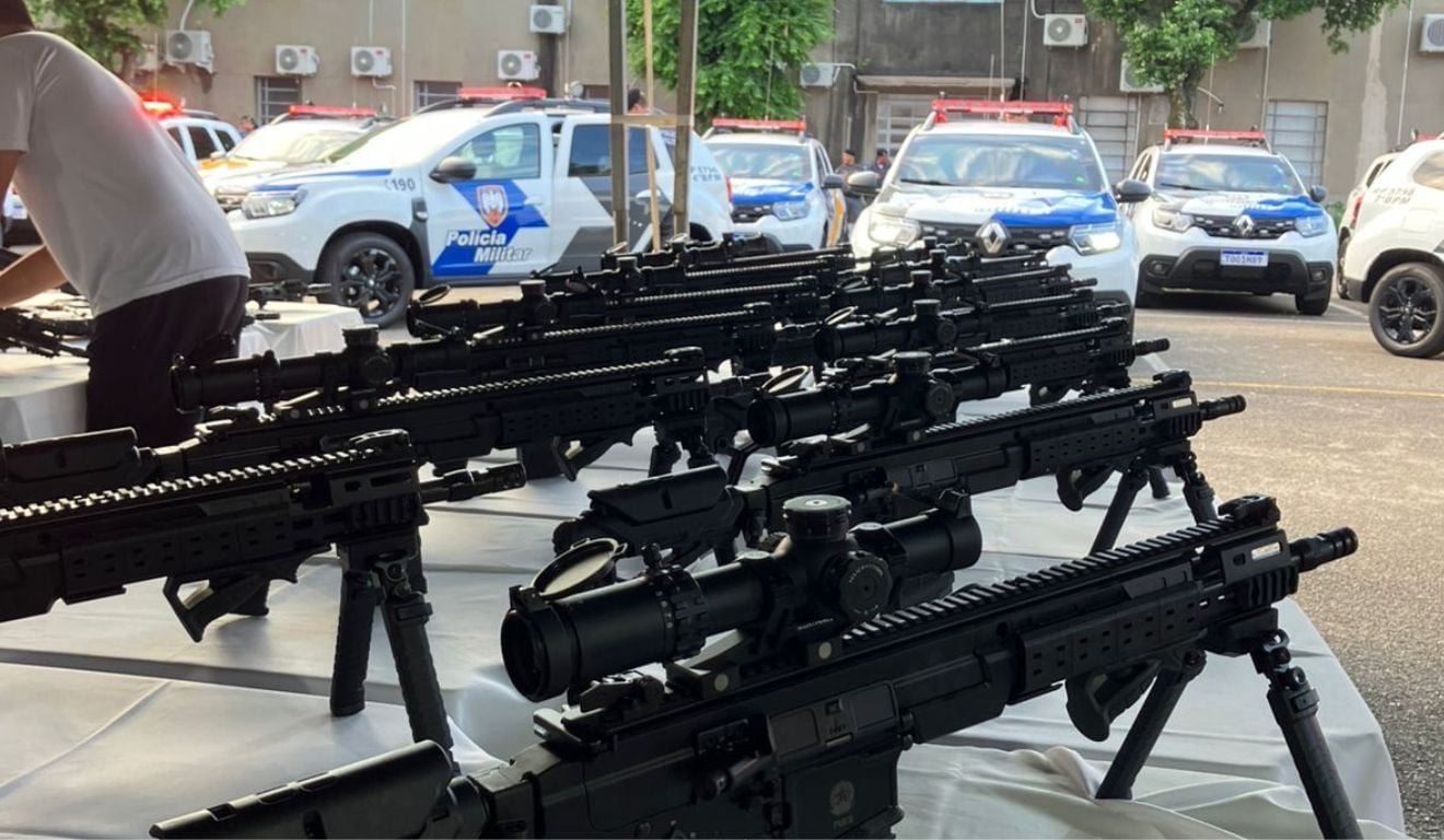 Pol&iacute;cia Militar do ES recebe mais de mil fuzis israelenses e viaturas semiblindadas