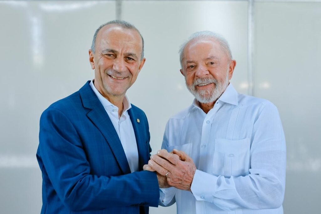 PT confirma apoio de Lula &agrave; pr&eacute;-candidatura de Helder Salom&atilde;o a governador