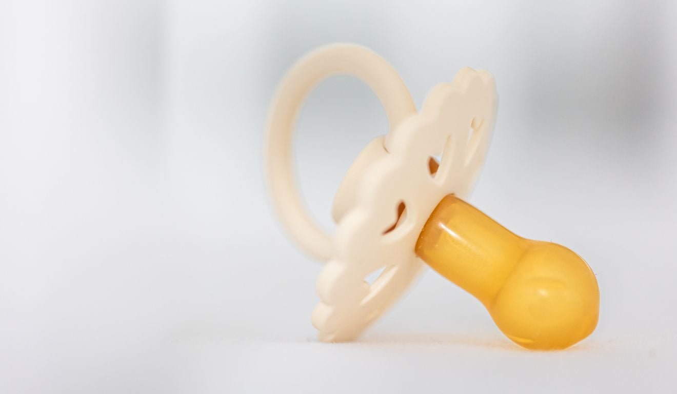 Chupeta: saiba qual causa menos impacto no desenvolvimento da boca