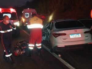 Motorista de Pinheiros e paciente morrem em acidente