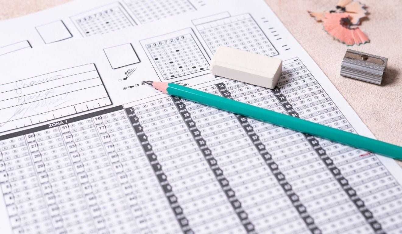 Concurso tem 858 vagas em empresa a&eacute;rea e sal&aacute;rios de at&eacute; R$ 10,8 mil