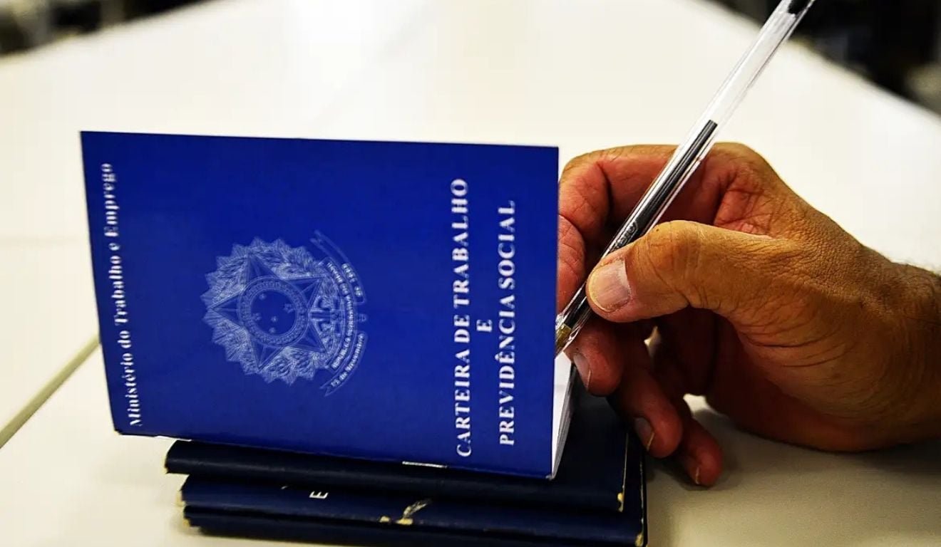 Feir&atilde;o em Vila Velha tem mais de mil vagas de emprego e est&aacute;gio nesta ter&ccedil;a