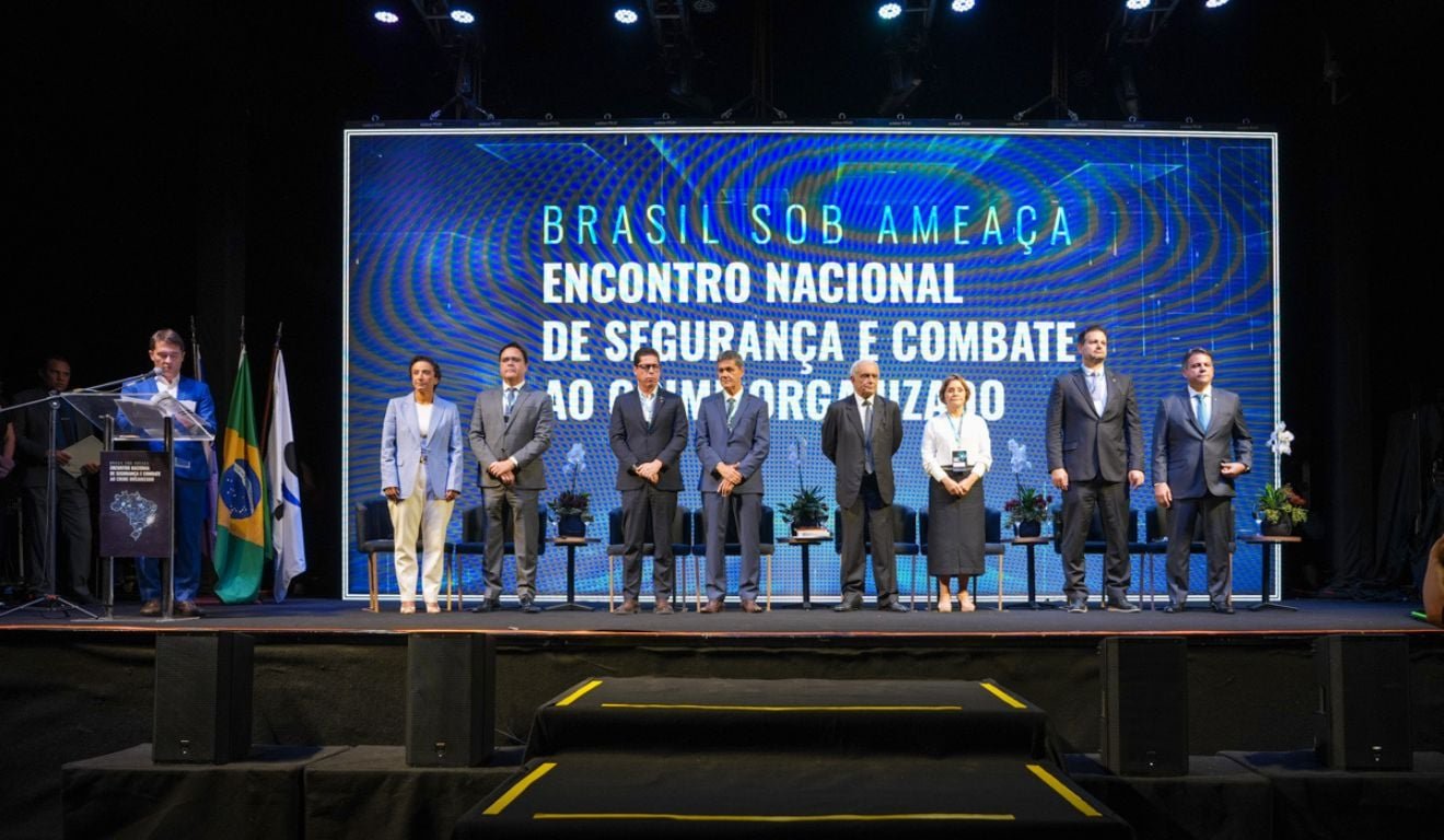 Crime organizado fatura R$ 450 bilh&otilde;es e custa 20% do PIB brasileiro