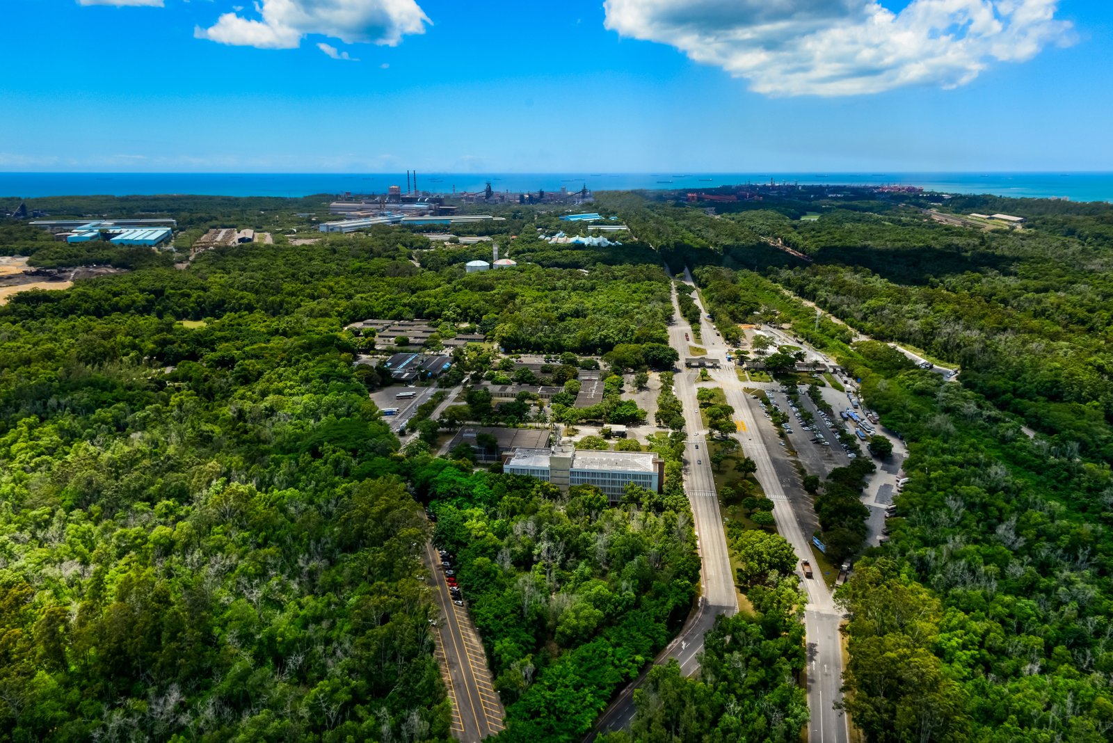 Vista a&eacute;rea da ArcelorMittal: Mega investimento no Esp&iacute;rito Santo e expectativa de barreira para o a&ccedil;o que vem de fora do pa&iacute;s. Cr&eacute;dito: Mosaico Imagem/Divulga&ccedil;&atilde;o