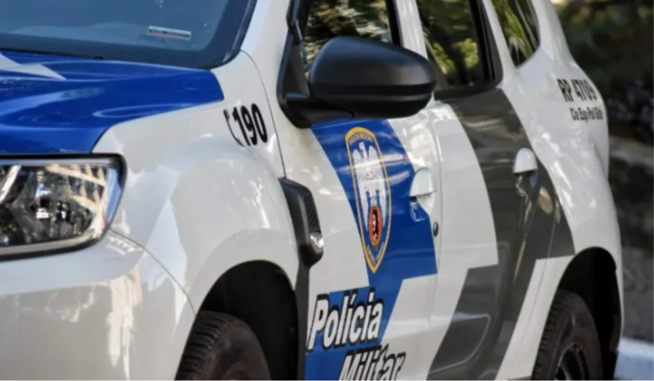Mulher &eacute; agredida e estrangulada pelo companheiro na frente dos filhos em Cariacica
