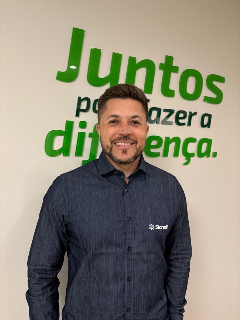 Creiciano Paiva &eacute; educador financeiro
Outro gargalo cr&iacute;tico apontado por especialistas em finan&ccedil;as &eacute; a depend&ecirc;ncia exclusiva do cart&atilde;o de cr&eacute;dito convencional emitido no Brasil. Transa&ccedil;&otilde;es internacion