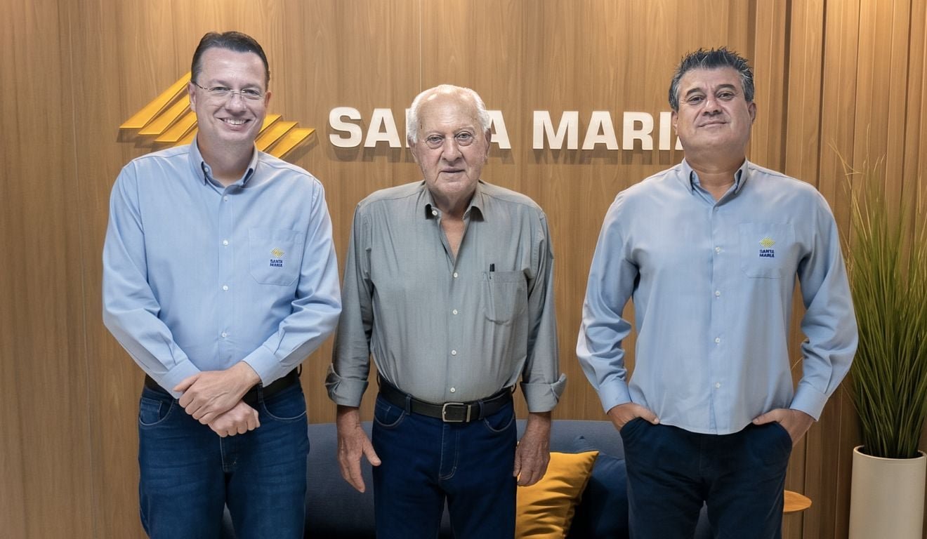 Carlos Alberto Lima, diretor vice-presidente; Angelo Andr&eacute; Bosi, diretor presidente; e Alexsandre Leite Ferreira, diretor. Foto: Santa Maria/Divulga&ccedil;&atilde;o
