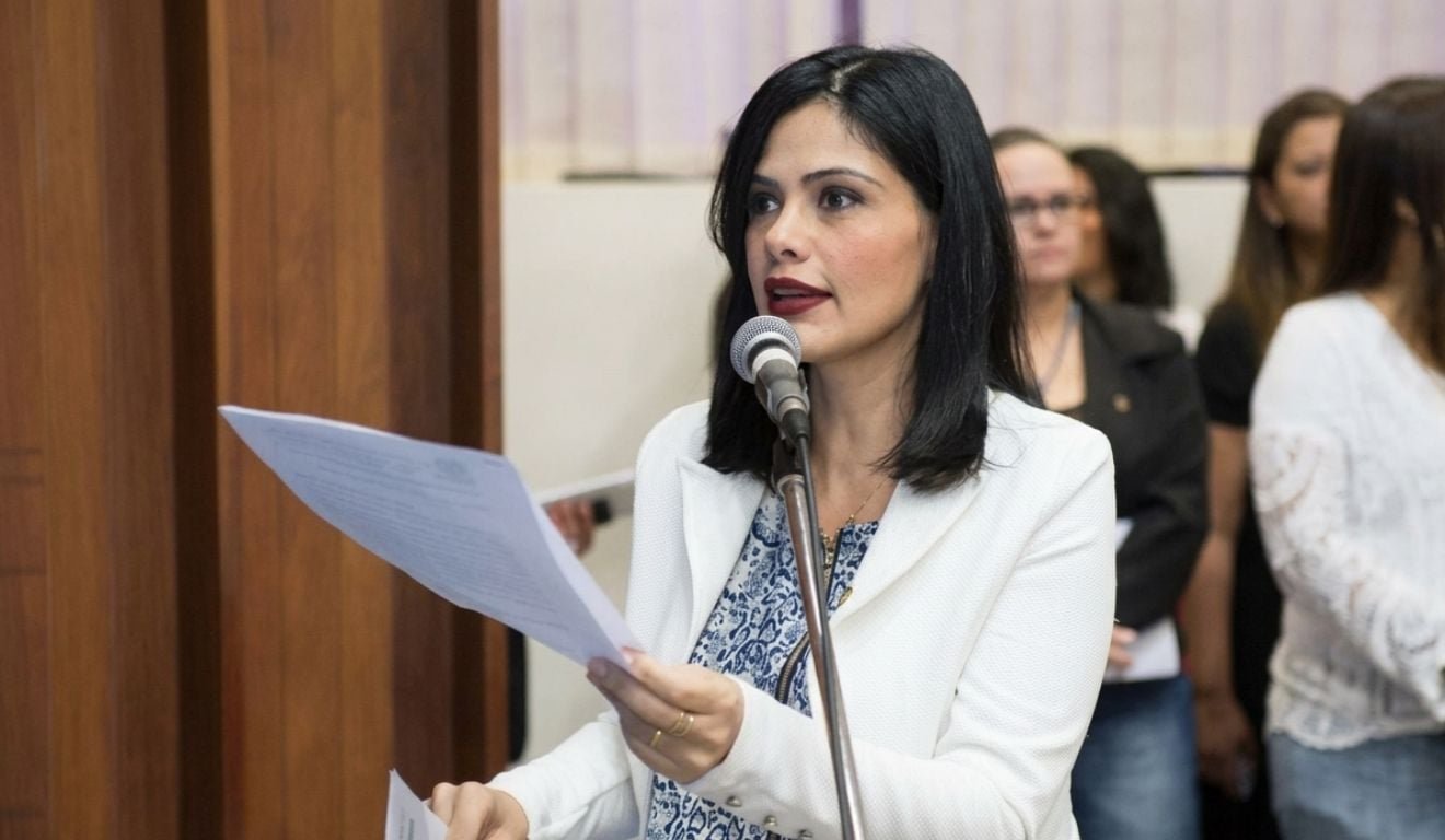 O que &eacute; Salmonella? Entenda bact&eacute;ria investigada em morte de ex-deputada