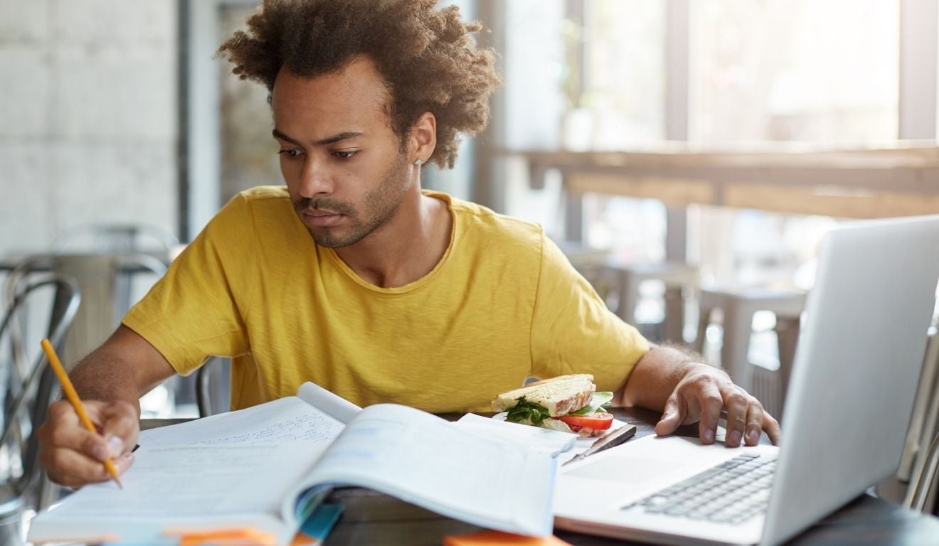 Quais cidades do ES ainda n&atilde;o adotam cotas raciais em concursos? Veja a lista