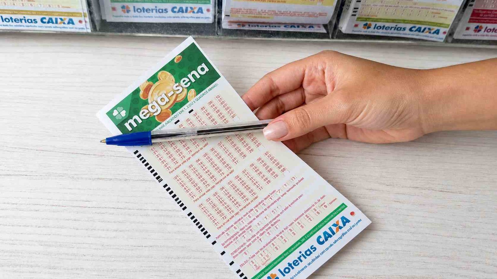 Tr&ecirc;s apostas de S&atilde;o Paulo acertam a quina da Mega-Sena e levam mais de R$ 63 mil cada