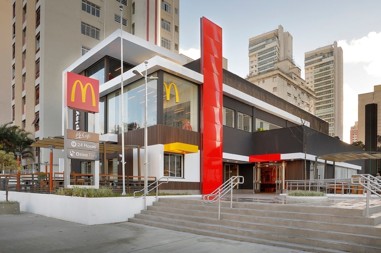 McDonald&rsquo;s abre vagas para mais de 30 cursos gratuitos com certificado