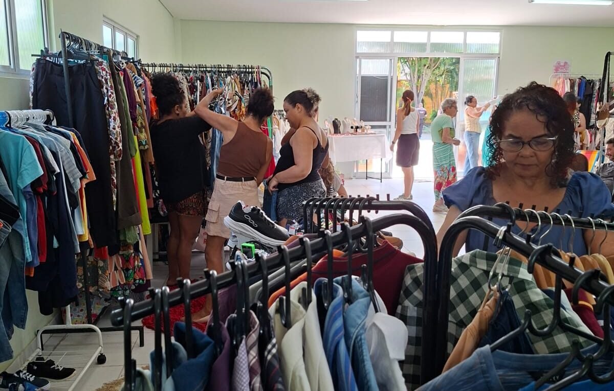 Encontro de brech&oacute;s no ES ter&aacute; roupas de marcas famosas a partir de R$10