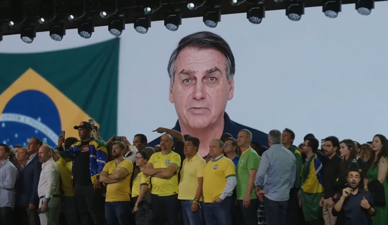 Fl&aacute;vio pode ser barrado ou multado por v&iacute;deo de IA com Bolsonaro? Entenda