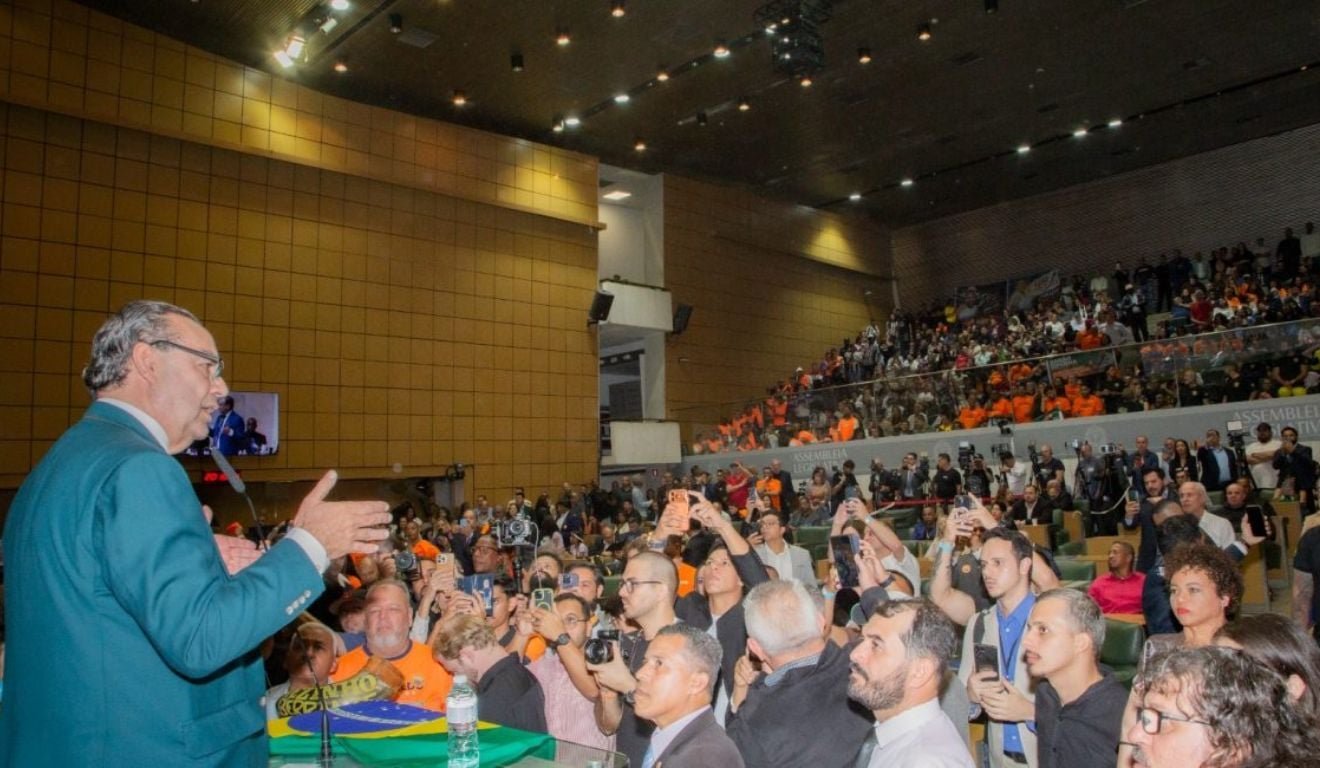 Avante oficializa candidatura de Augusto Cury a presidente em conven&ccedil;&atilde;o com funk e Tarc&iacute;sio