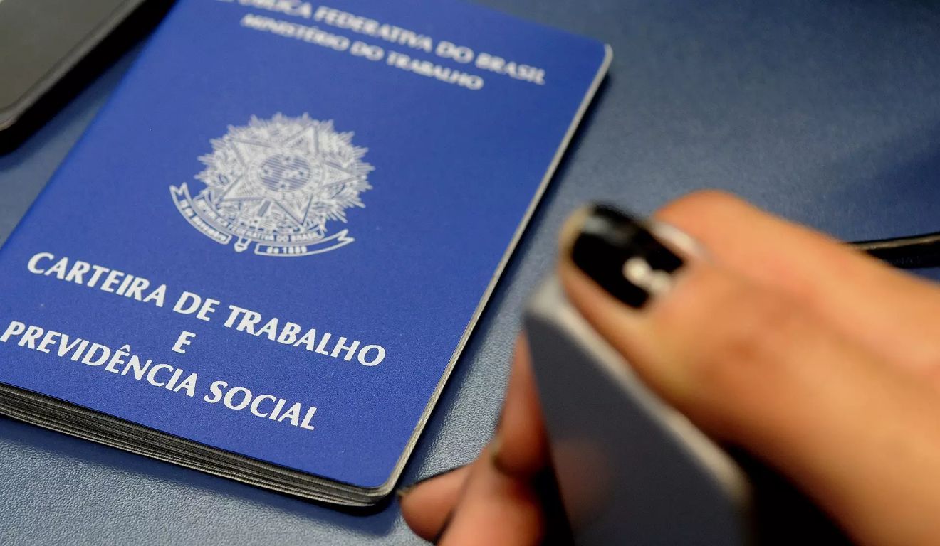 Feir&atilde;o de Empregos em Viana oferece 2,5 mil vagas nesta quinta; veja como participar