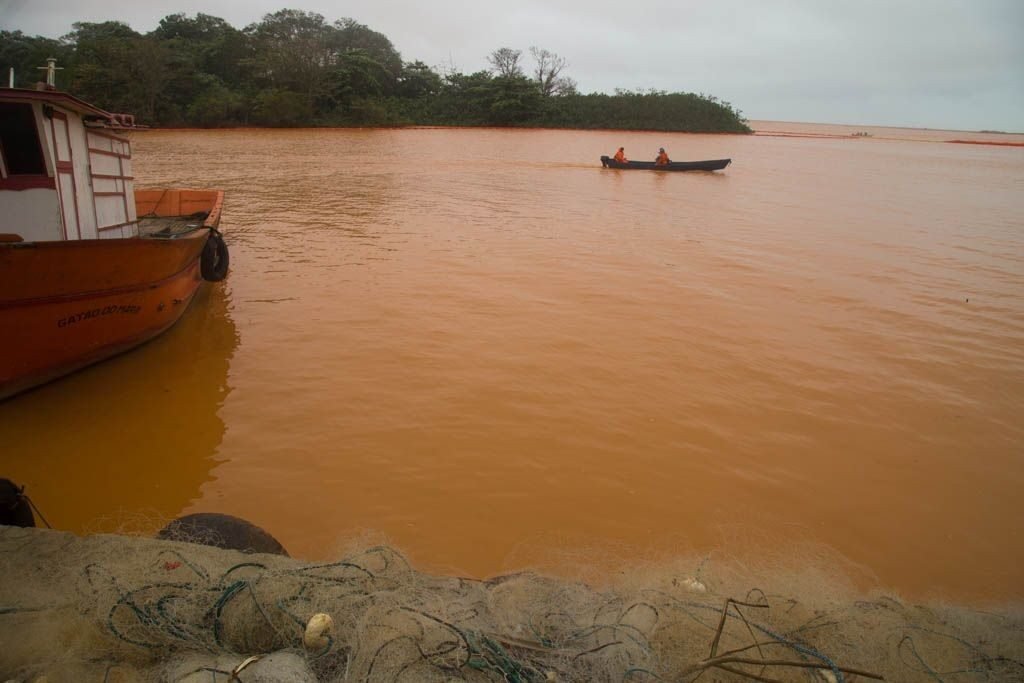Pescadores cobram participa&ccedil;&atilde;o em observat&oacute;rio da Ufes que ivestigar&aacute; sa&uacute;de dos atingidos