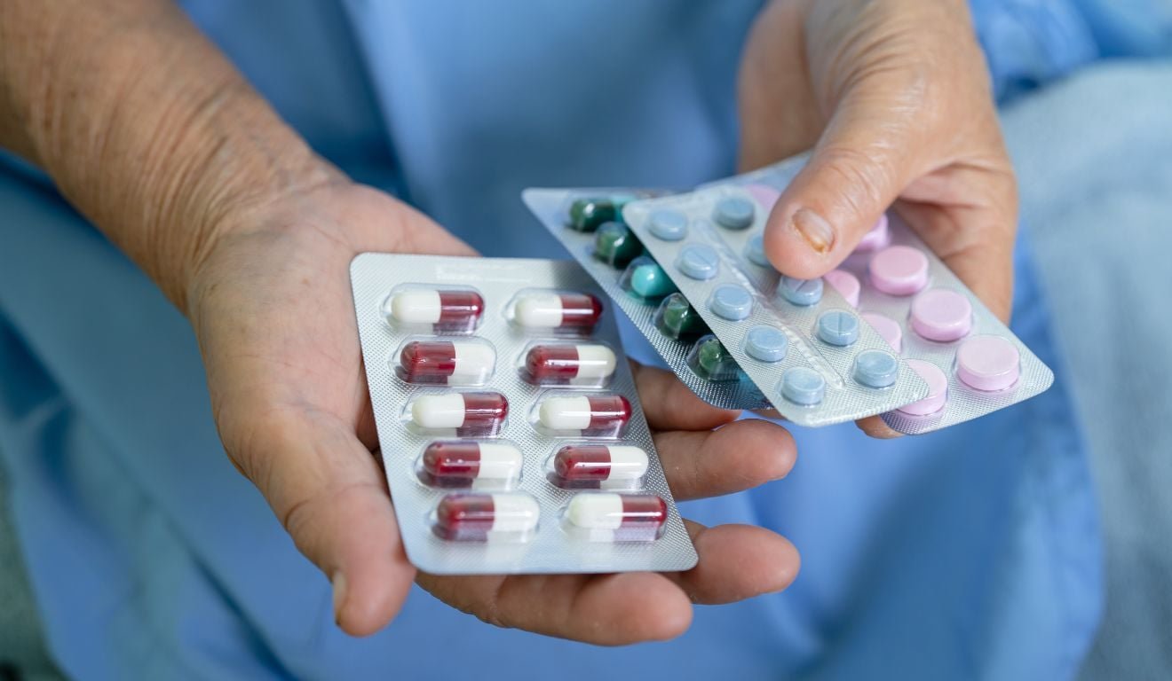 Anvisa libera entrega de medicamentos por aplicativos como iFood e Mercado Livre
