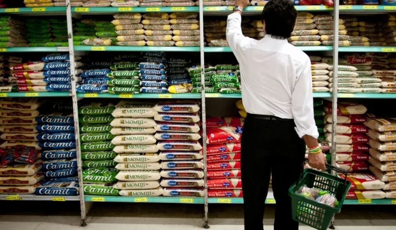 Quantos dias o capixaba trabalha para comprar uma cesta b&aacute;sica? Veja c&aacute;lculo