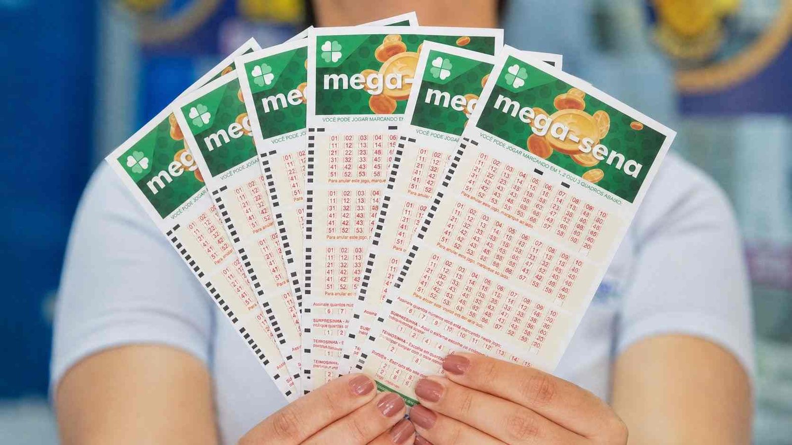 Resultado da Mega-Sena 3043: aposta &uacute;nica leva R$ 3 milh&otilde;es; veja os n&uacute;meros sorteados