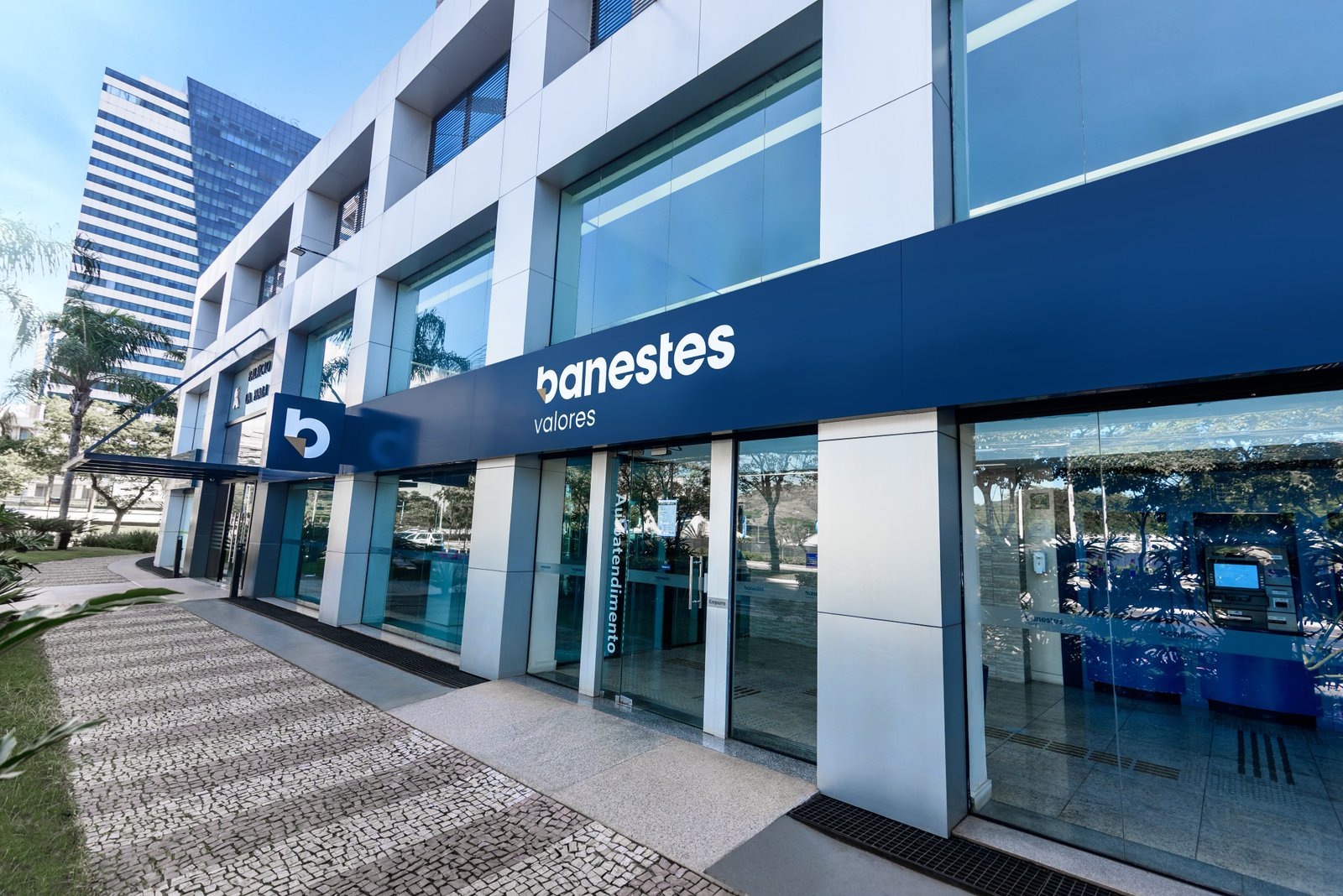Banestes lucra R$ 226 milh&otilde;es no primeiro semestre, melhor resultado de sua hist&oacute;ria