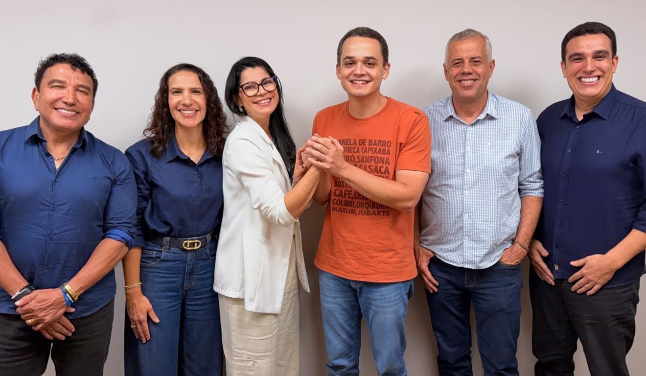 Bispa Eliane Leal ao lado de Lorenzo Pazolini. Foto: Divulga&ccedil;&atilde;o/Republicanos