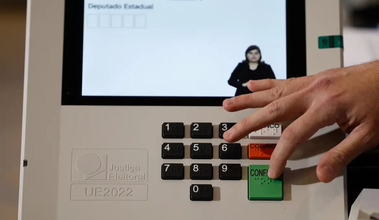 Campanha eleitoral nas ruas e propaganda virtual come&ccedil;am neste domingo