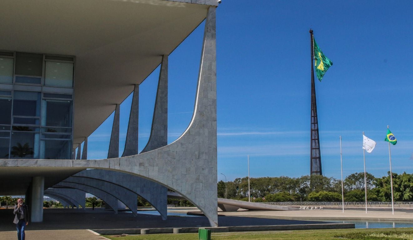 Veja a foto de urna dos candidatos a presidente