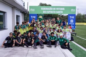 Porto Vit&oacute;ria comemora t&iacute;tulos dos Estaduais Sub-11 e Sub-13, no Centro de Desenvolvimento do Futebol Geovani Silva